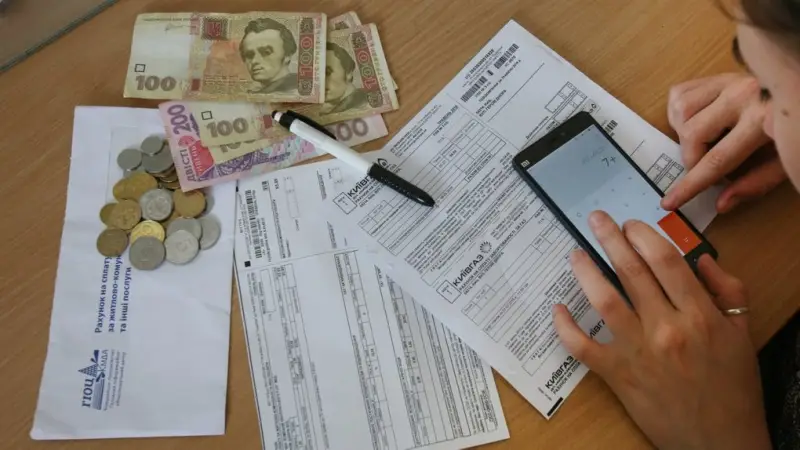 Тарифи після війни: експерти попереджають про можливе рекордне подорожчання комунальних послуг